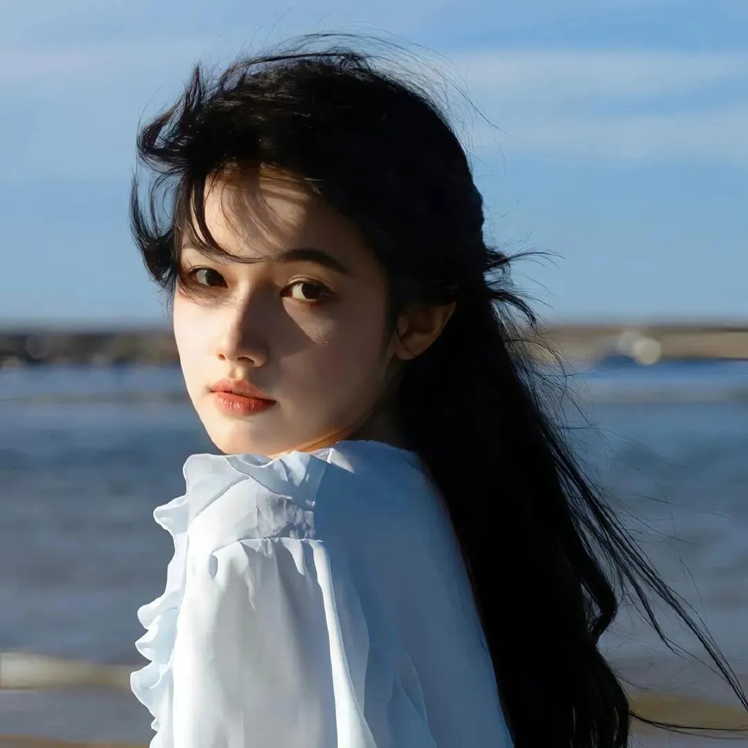 万幸与你相逢重生后她手握剧本 这一世，她发誓绝不重蹈覆辙