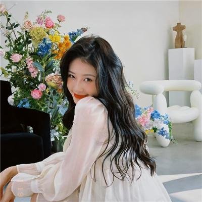 LadyGaga：神彩巡回演唱会